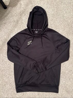 Under Armour Black Men's Pullover Hoodie with Subtle Logo